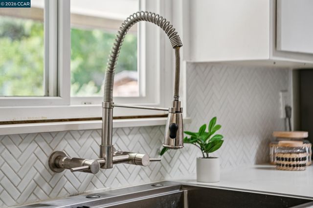 1243 Davis Ave., Concord, CA 94518