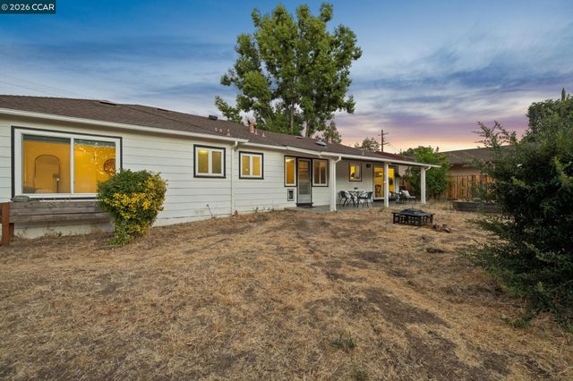 1243 Davis Ave., Concord, CA 94518
