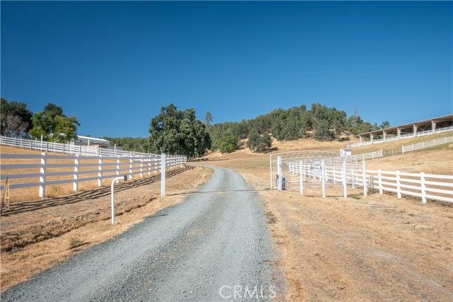 8900 Wight Way, Kelseyville, CA 95451