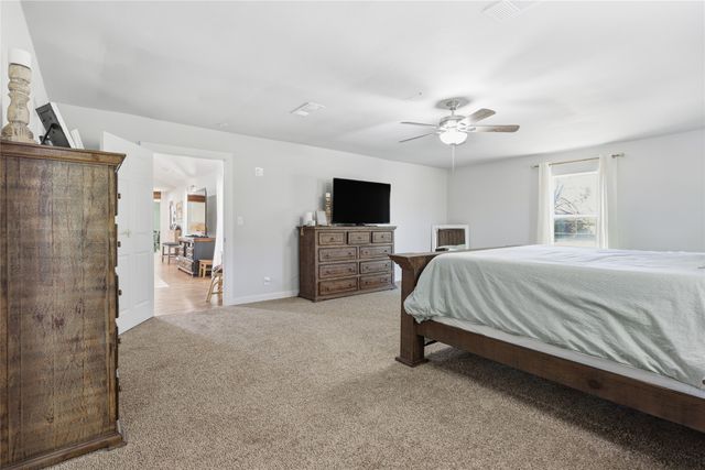 8213 Smith Lane, Kaufman, TX 75142