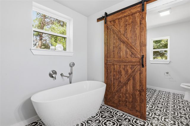 8213 Smith Lane, Kaufman, TX 75142