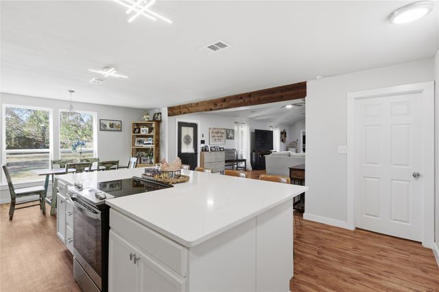 8213 Smith Lane, Kaufman, TX 75142