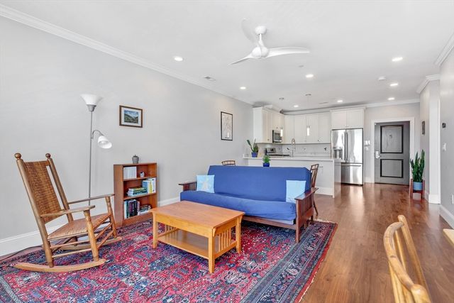 519 Broadway 407, Somerville, MA 02145