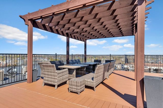 519 Broadway 407, Somerville, MA 02145