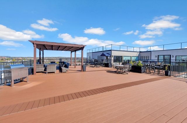 519 Broadway 407, Somerville, MA 02145