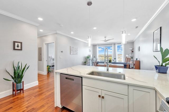 519 Broadway 407, Somerville, MA 02145