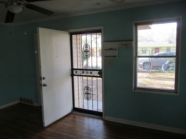 1494 ZELIN ST, Memphis, TN 38108