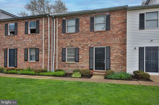 204 N VALLEY FORGE RD #4-A, Lansdale, PA 19446