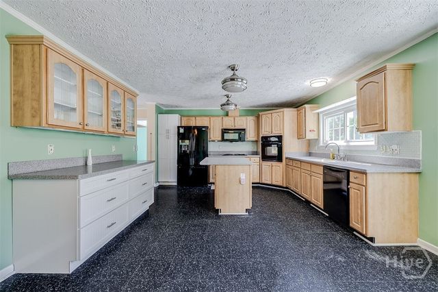 1002 Bay Street, Tybee Island, GA 31328