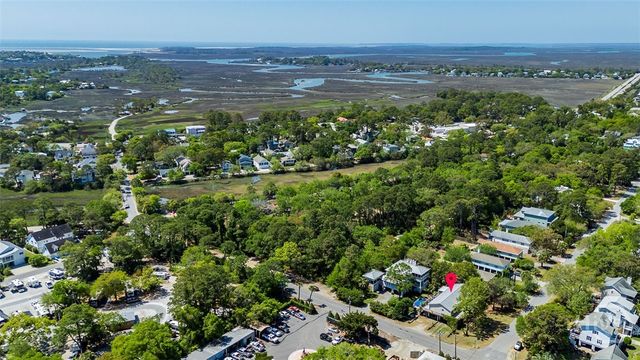 1002 Bay Street, Tybee Island, GA 31328