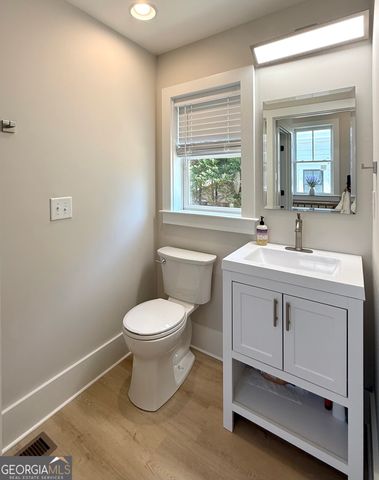 UNIT 1 Jarrard Street W, Cleveland, GA 30528