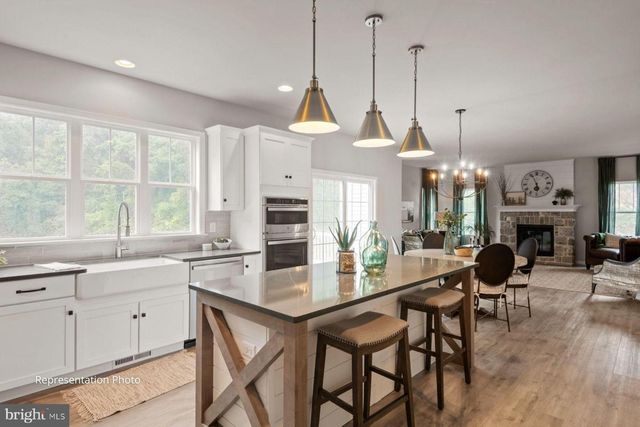 139 ALEXANDRIA DR, Annville, PA 17003