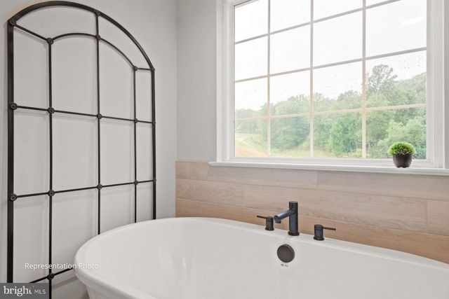 139 ALEXANDRIA DR, Annville, PA 17003