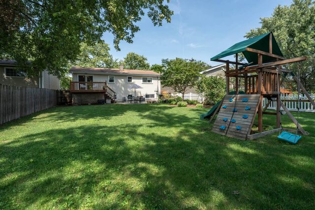 1214 Wilson Avenue, Wheaton, IL 60189