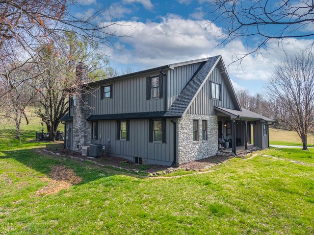 324 Little Creek Road, Somerset, KY 42503