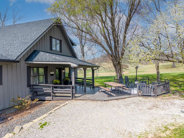 324 Little Creek Road, Somerset, KY 42503