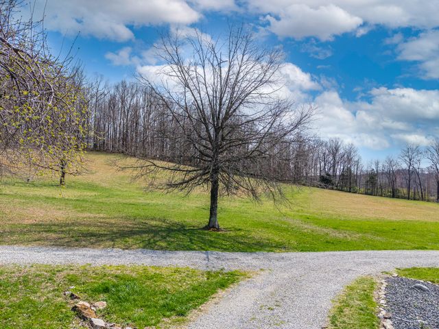 324 Little Creek Road, Somerset, KY 42503