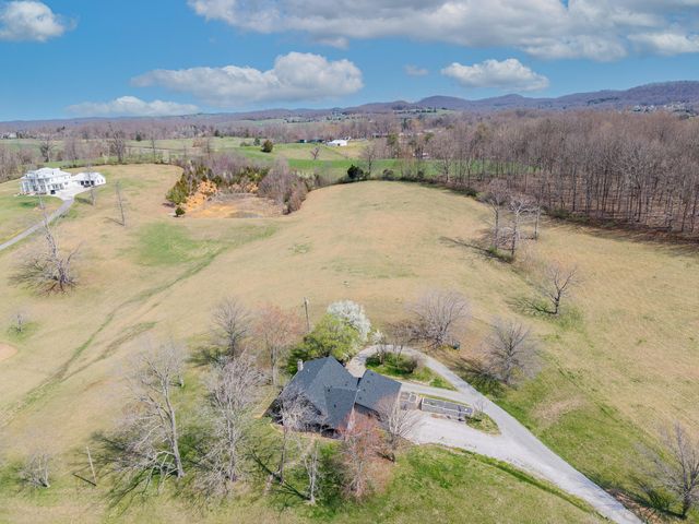 324 Little Creek Road, Somerset, KY 42503