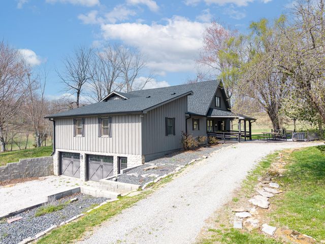 324 Little Creek Road, Somerset, KY 42503