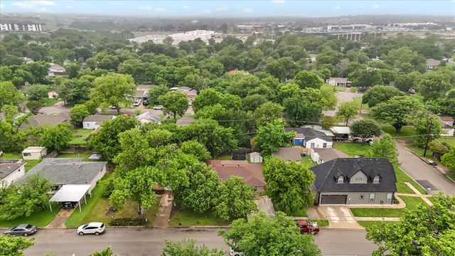 504 Parkside Drive, White Settlement, TX 76108