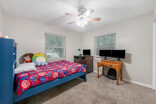 504 Parkside Drive, White Settlement, TX 76108