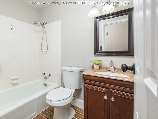 313 Eureka Road, Charleston, WV 25314