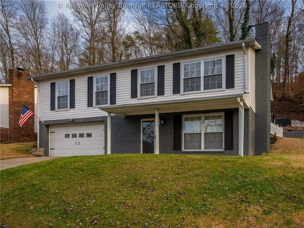 313 Eureka Road, Charleston, WV 25314