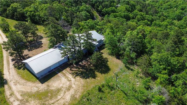 716 County Road 3023, Eureka Springs, AR 72632