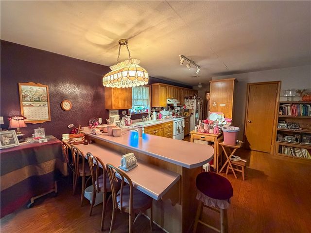 716 County Road 3023, Eureka Springs, AR 72632