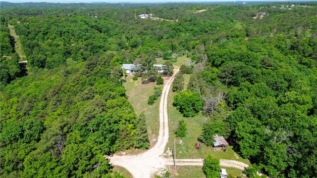 716 County Road 3023, Eureka Springs, AR 72632