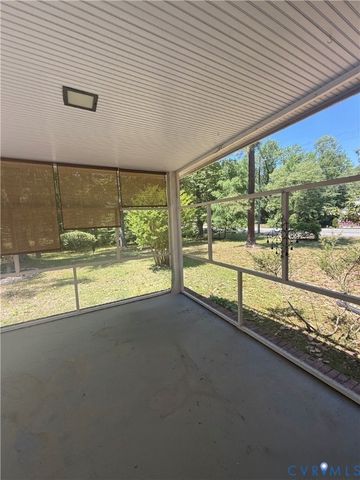 3504 Jackson Farm Rd, Hopewell, VA 23860