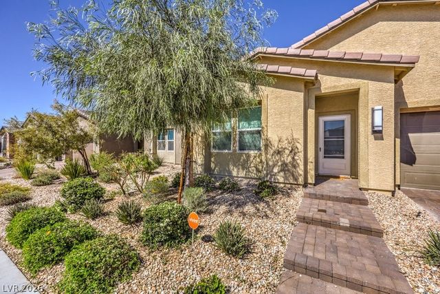 3026 English Palmer Road, North Las Vegas, NV 89086