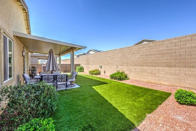 3026 English Palmer Road, North Las Vegas, NV 89086