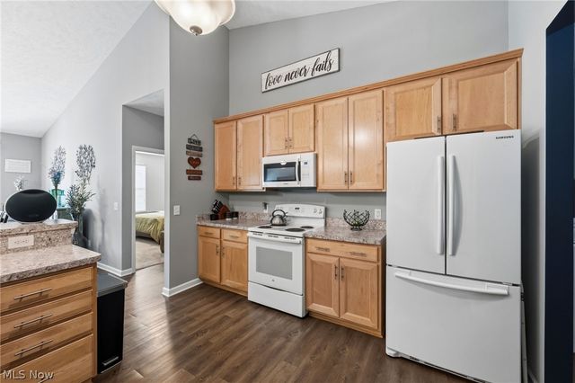 3725 East Boulevard, Aurora, OH 44202