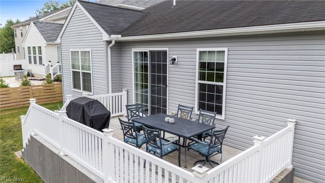 3725 East Boulevard, Aurora, OH 44202