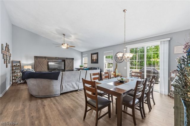 3725 East Boulevard, Aurora, OH 44202