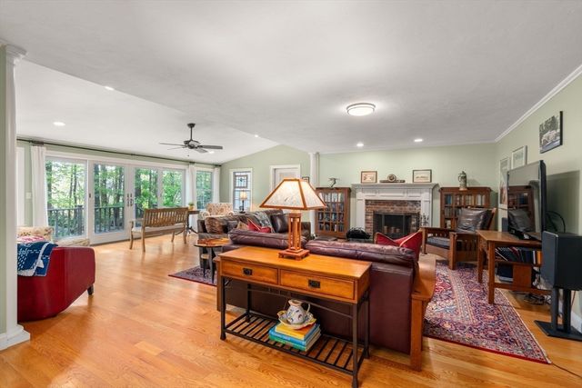 6A Wampanoag Dr., Acton, MA 01720