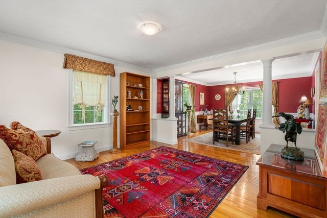 6A Wampanoag Dr., Acton, MA 01720