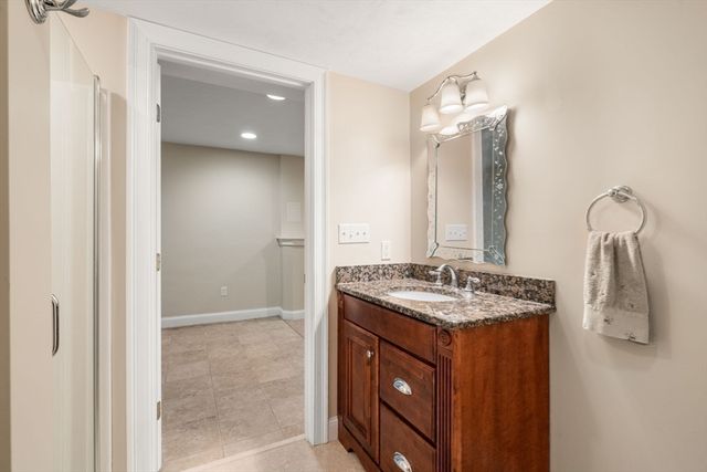 6A Wampanoag Dr., Acton, MA 01720