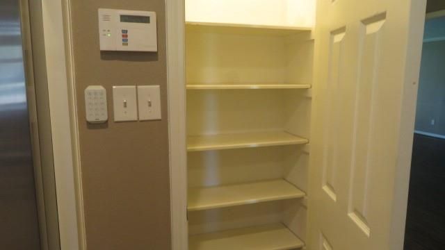 803 Briarmeadow Avenue, Friendswood, TX 77546