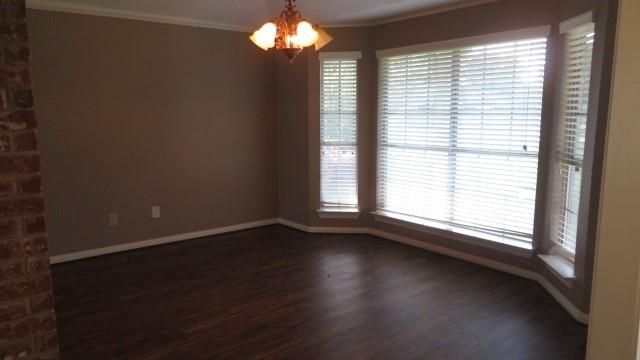 803 Briarmeadow Avenue, Friendswood, TX 77546