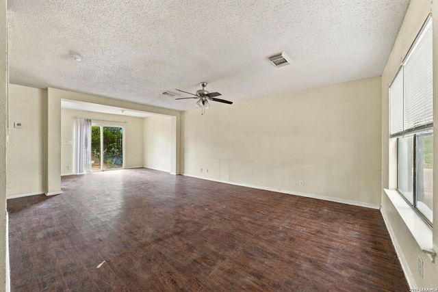 3671 Cameron Springs, San Antonio, TX 78244