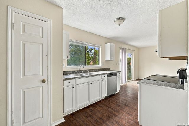 3671 Cameron Springs, San Antonio, TX 78244