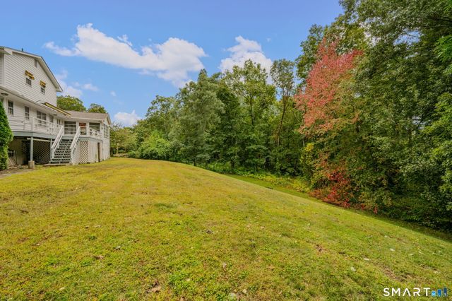 64 Briar Hill Road, Norwich, CT 06360