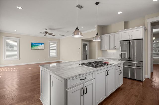 158 21ST AVENUE N, St Petersburg, FL 33704