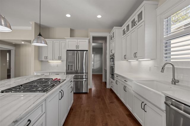 158 21ST AVENUE N, St Petersburg, FL 33704