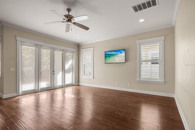 158 21ST AVENUE N, St Petersburg, FL 33704