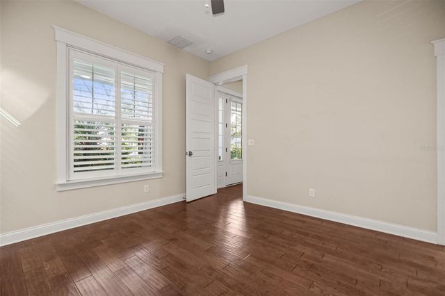 158 21ST AVENUE N, St Petersburg, FL 33704