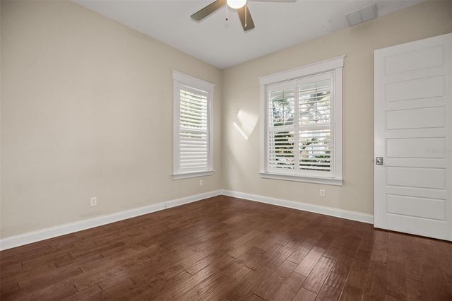 158 21ST AVENUE N, St Petersburg, FL 33704