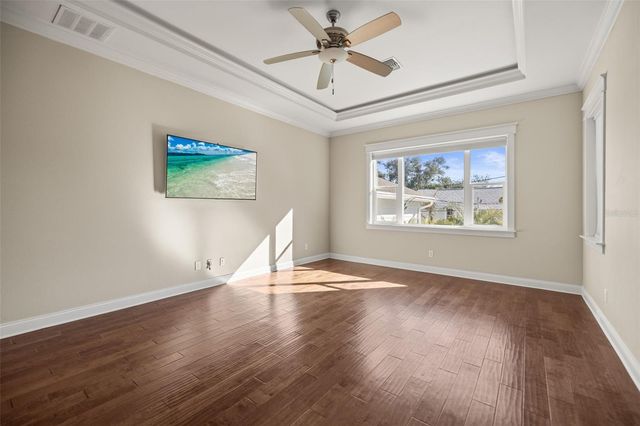 158 21ST AVENUE N, St Petersburg, FL 33704